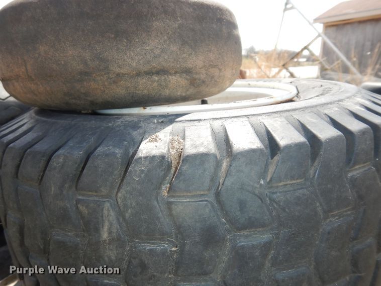 image for item MI9355 (12) tires and wheels