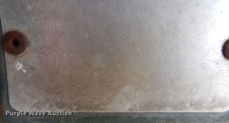 image for item MI9356 Turfco F12D  top dresser