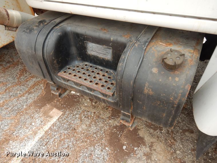 image for item MI9357 1984 International Harvester 1954  sewer jetter truck