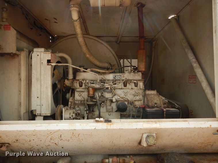 image for item MI9357 1984 International Harvester 1954  sewer jetter truck