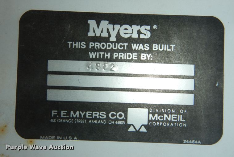 image for item MI9357 1984 International Harvester 1954  sewer jetter truck