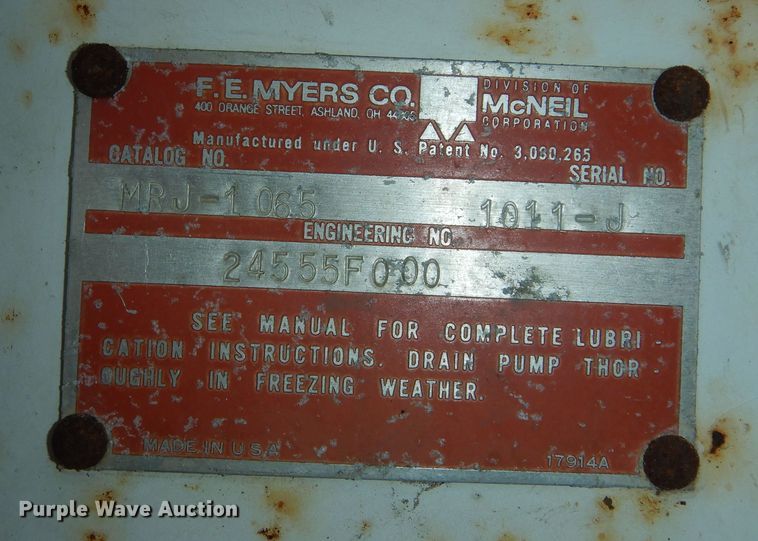 image for item MI9357 1984 International Harvester 1954  sewer jetter truck