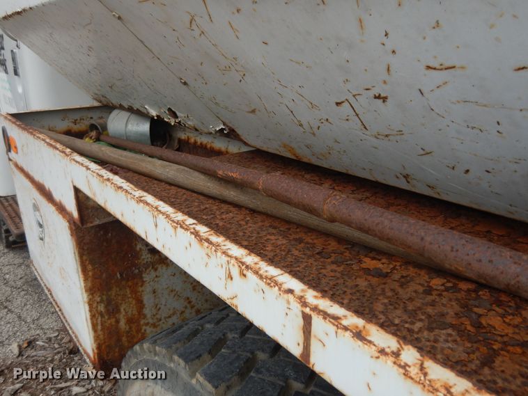 image for item MI9357 1984 International Harvester 1954  sewer jetter truck