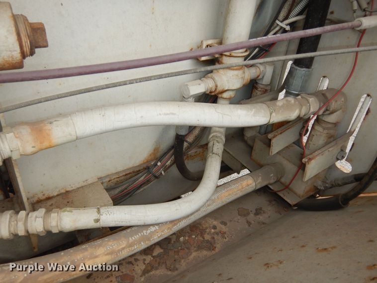 image for item MI9357 1984 International Harvester 1954  sewer jetter truck