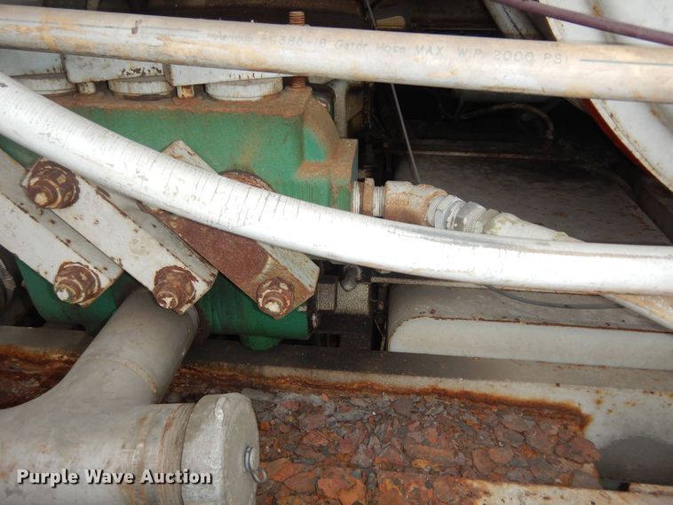 image for item MI9357 1984 International Harvester 1954  sewer jetter truck