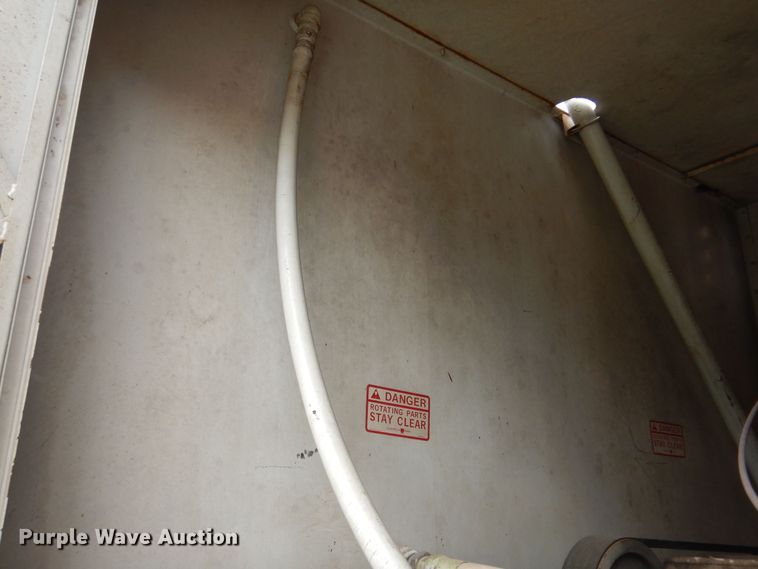 image for item MI9357 1984 International Harvester 1954  sewer jetter truck