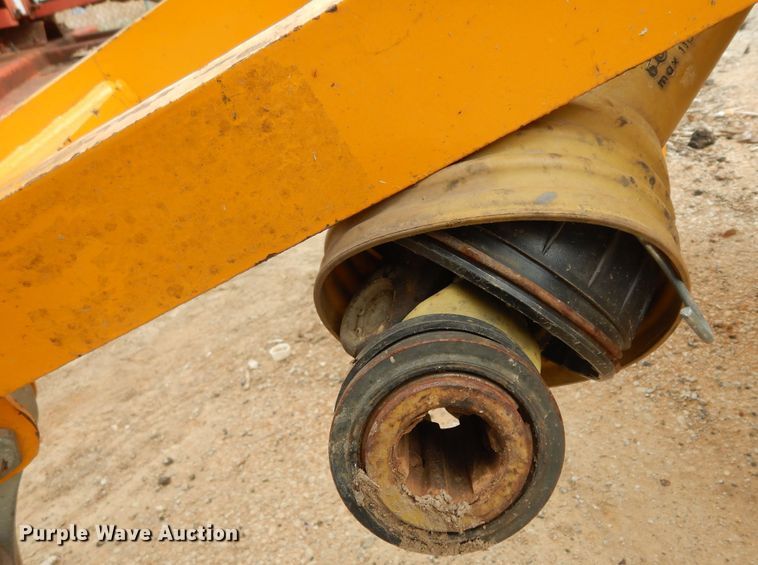 image for item MI9359 2012 McConnel 7496981  side boom mower arm