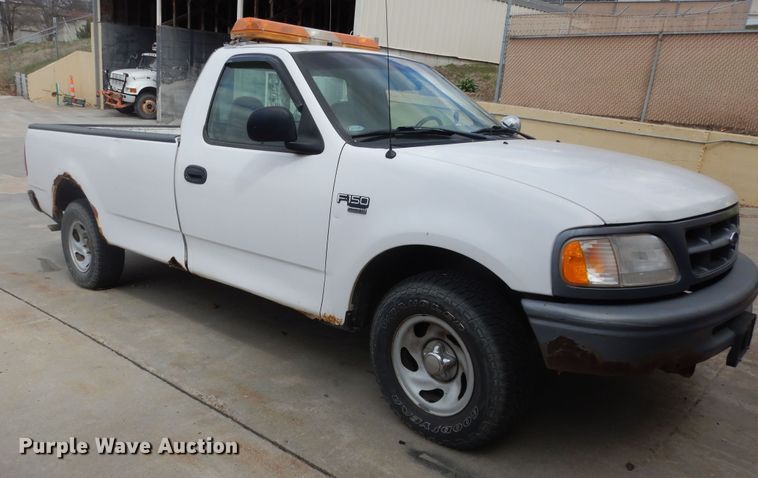 image for item MI9364 1998 Ford F150  pickup truck