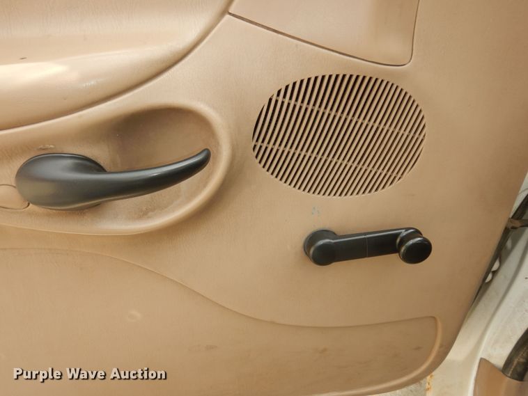 image for item MI9364 1998 Ford F150  pickup truck