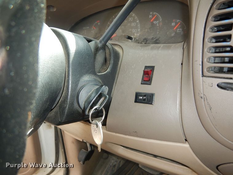 image for item MI9364 1998 Ford F150  pickup truck