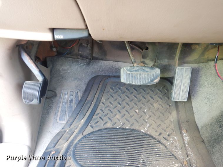 image for item MI9364 1998 Ford F150  pickup truck