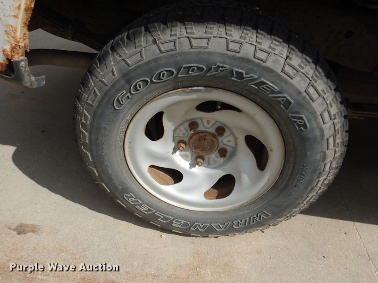 image for item MI9364 1998 Ford F150  pickup truck