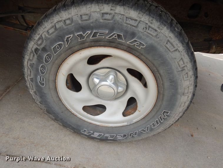 image for item MI9364 1998 Ford F150  pickup truck