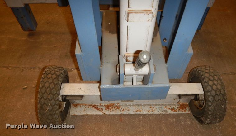 image for item MI9373 OTC 1590  lift