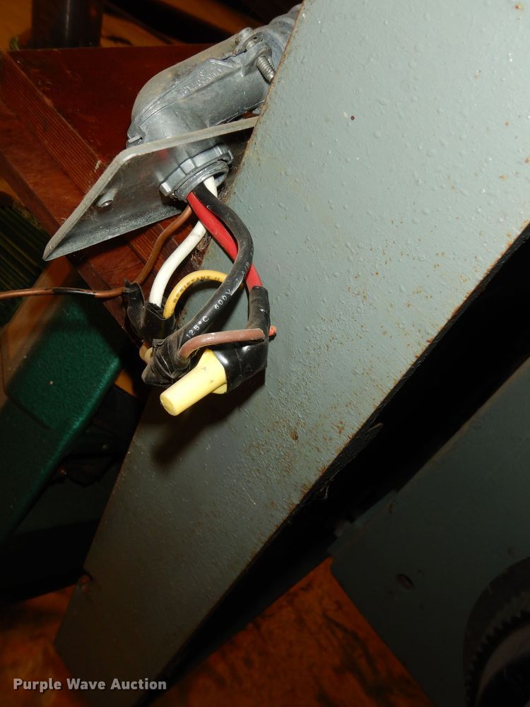 image for item MI9374 1989 Delta Invicta RS15  shaper