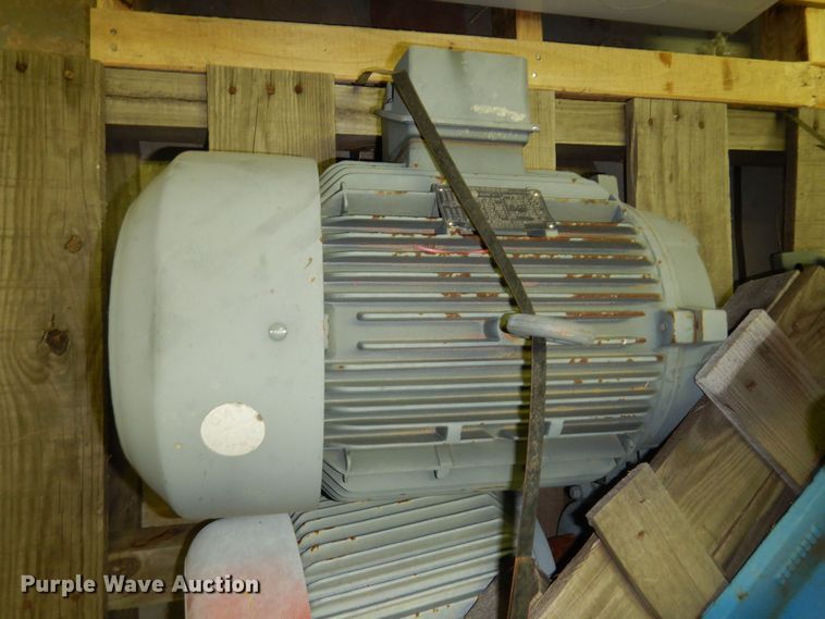 image for item MI9379 Tools