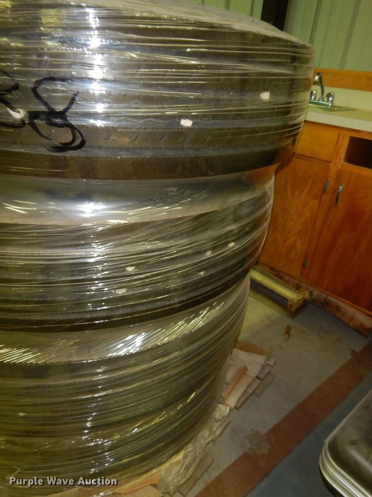 image for item MI9381 (18) Goodyear 11.00R20 tires and wheels