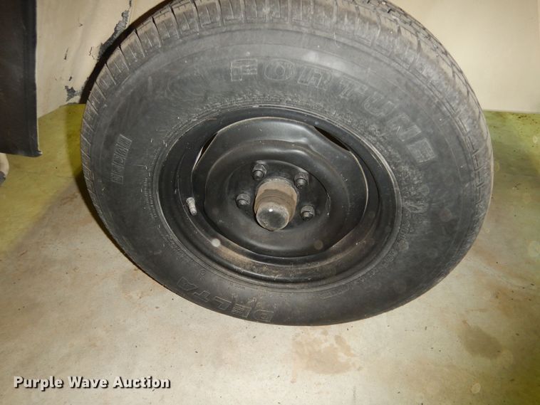 image for item MI9387 2001 Ingersoll Rand  light plant