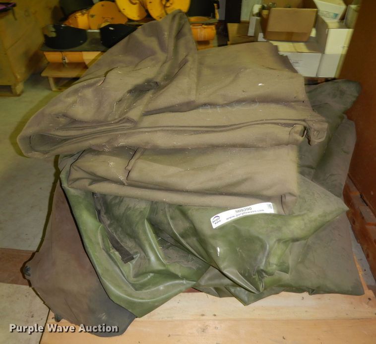 image for item MI9390 (4) tarps