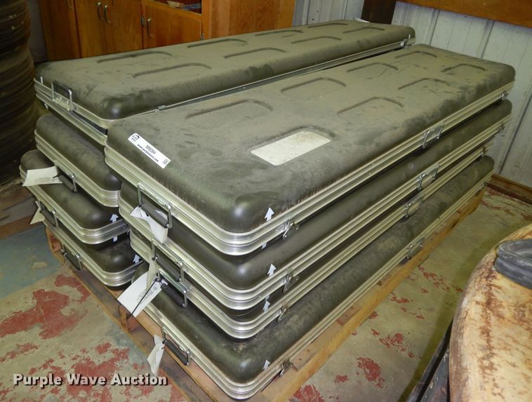 image for item MI9394 (8) fluorescent bulb cases