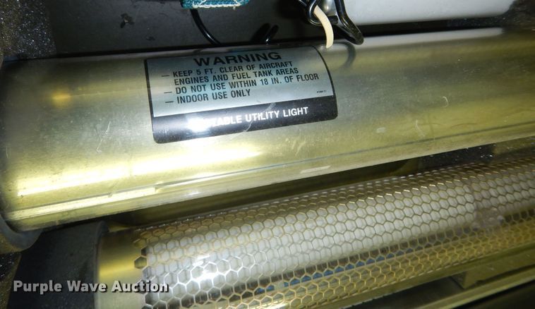 image for item MI9394 (8) fluorescent bulb cases