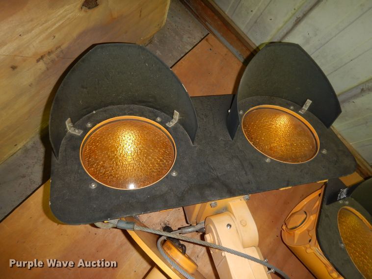 image for item MI9397 (4) airport guard lights