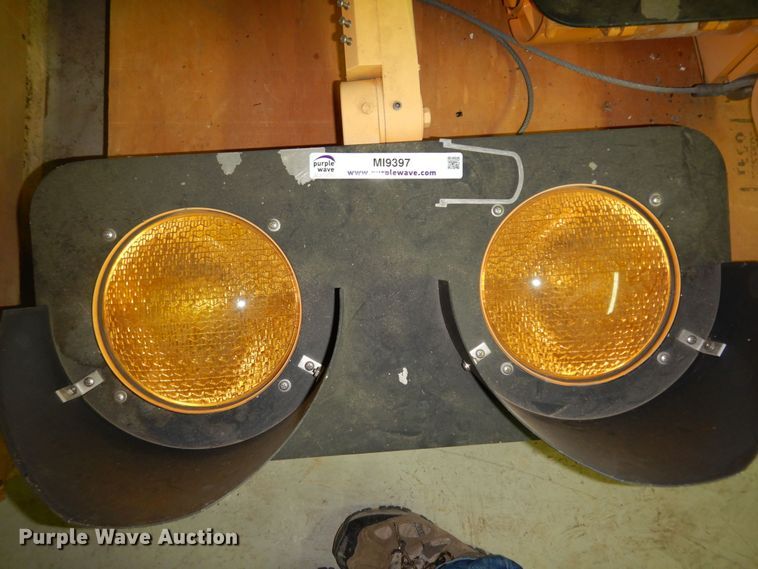image for item MI9397 (4) airport guard lights