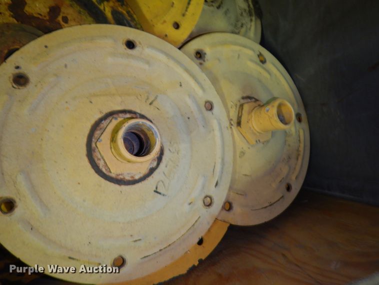 image for item MI9399 Approximately 100 airport runway lights