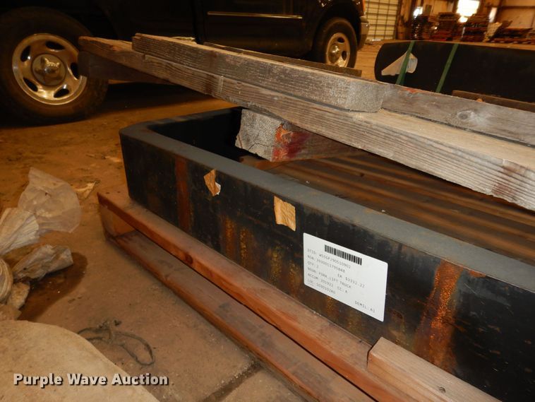 image for item MI9400 (2) 6'L forks