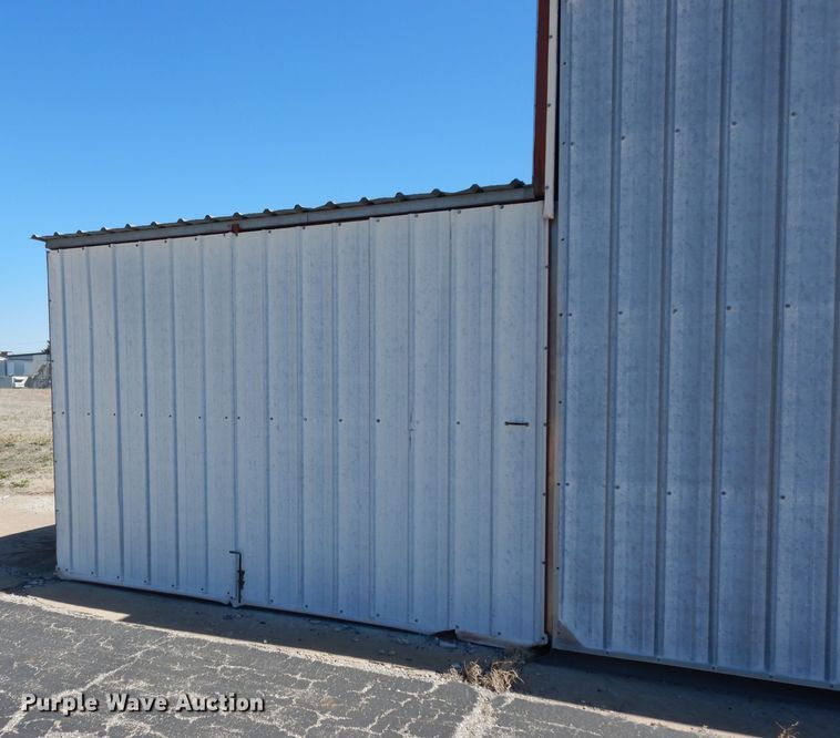 image for item MI9401 (3) airplane hangers