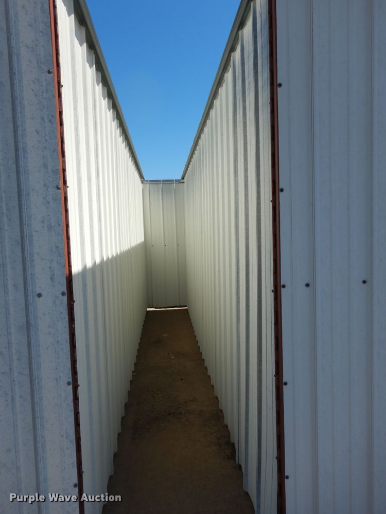 image for item MI9401 (3) airplane hangers