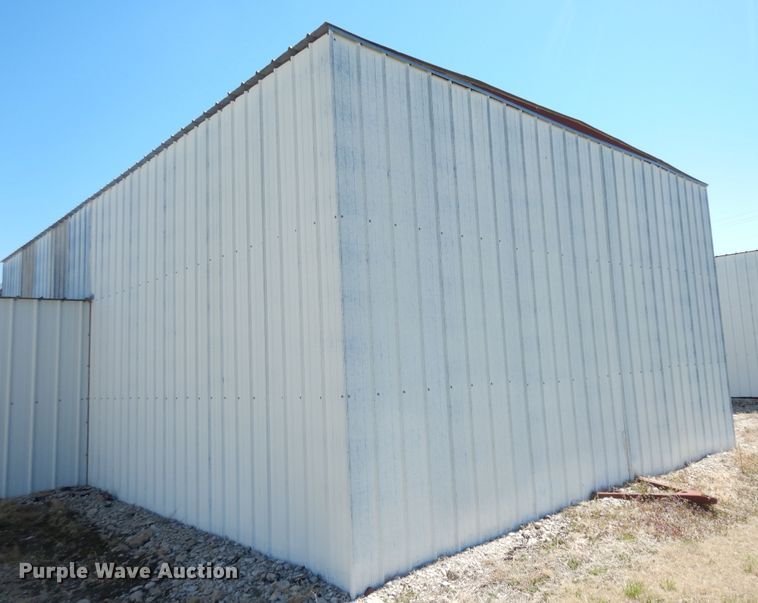 image for item MI9403 (3) airplane hangers