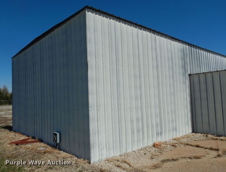 image for item MI9403 (3) airplane hangers