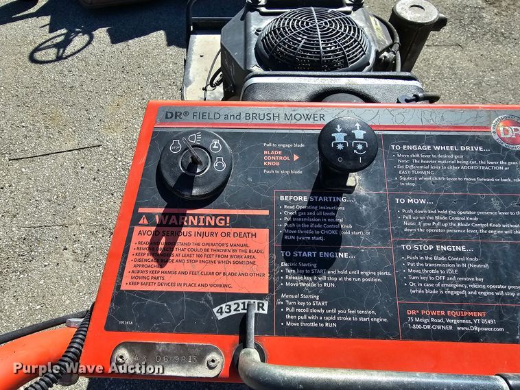 image for item MI9404 DR  brush mower