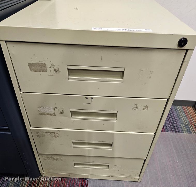 image for item MI9407 (2) file cabinets