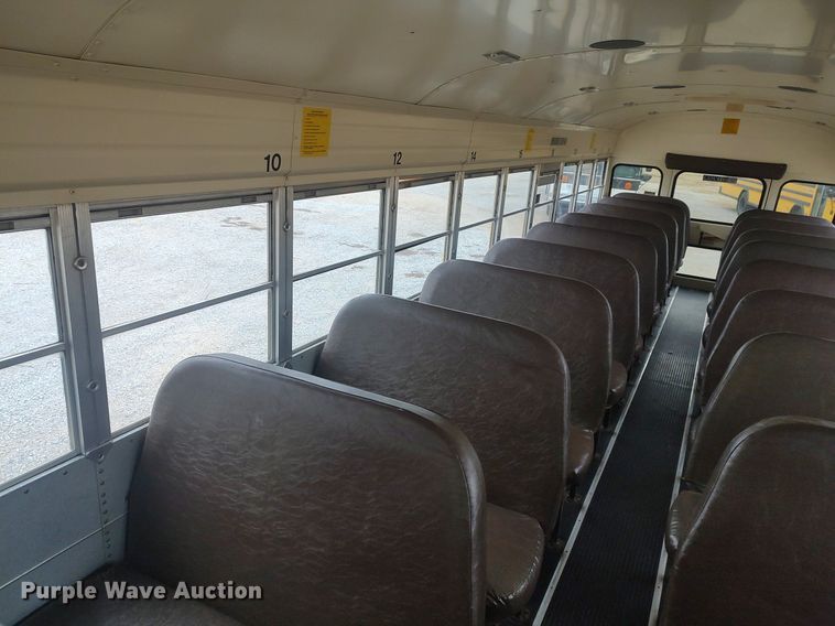 image for item MM9933 1998 Blue Bird TC2000  school bus