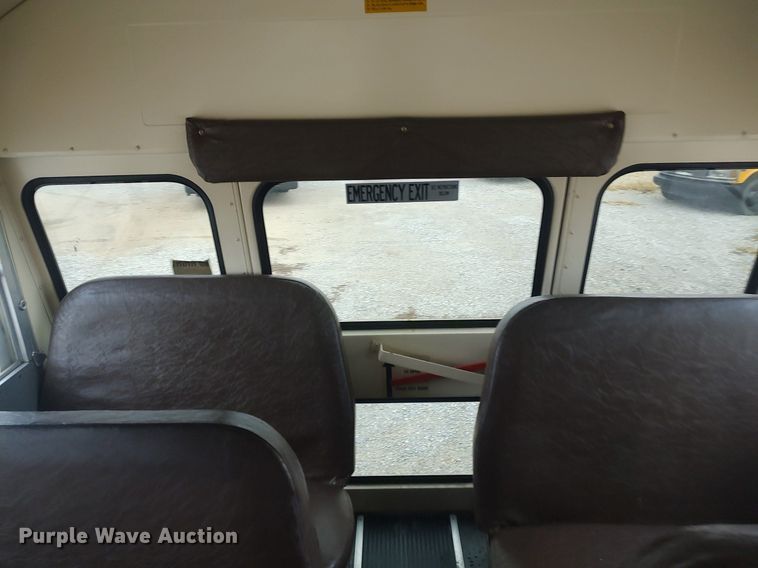 image for item MM9933 1998 Blue Bird TC2000  school bus