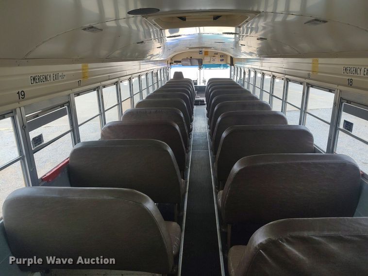 image for item MM9933 1998 Blue Bird TC2000  school bus