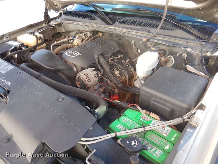 image for item MO9573 2006 Chevrolet Silverado 2500HD  Crew Cab pickup truck