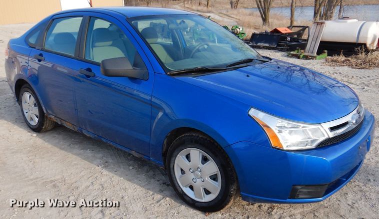 image for item MO9592 2010 Ford Focus
