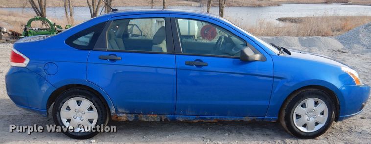 image for item MO9592 2010 Ford Focus