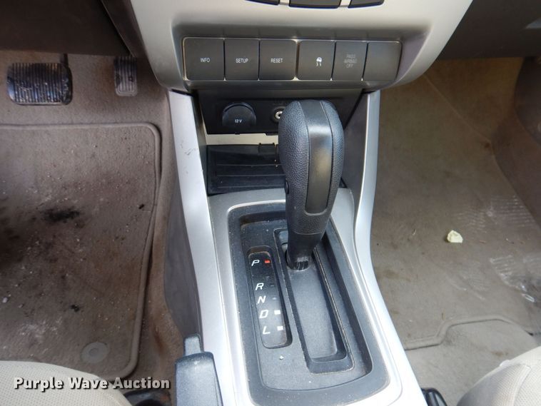 image for item MO9592 2010 Ford Focus