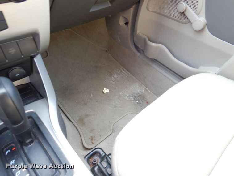 image for item MO9592 2010 Ford Focus