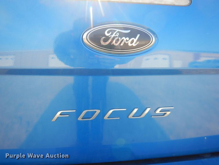 image for item MO9592 2010 Ford Focus