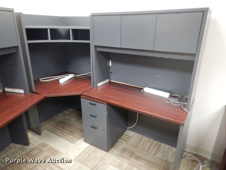 image for item MO9593 Office furniture