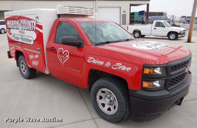 image for item MO9595 2015 Chevrolet Silverado 1500  delivery bed pickup truck