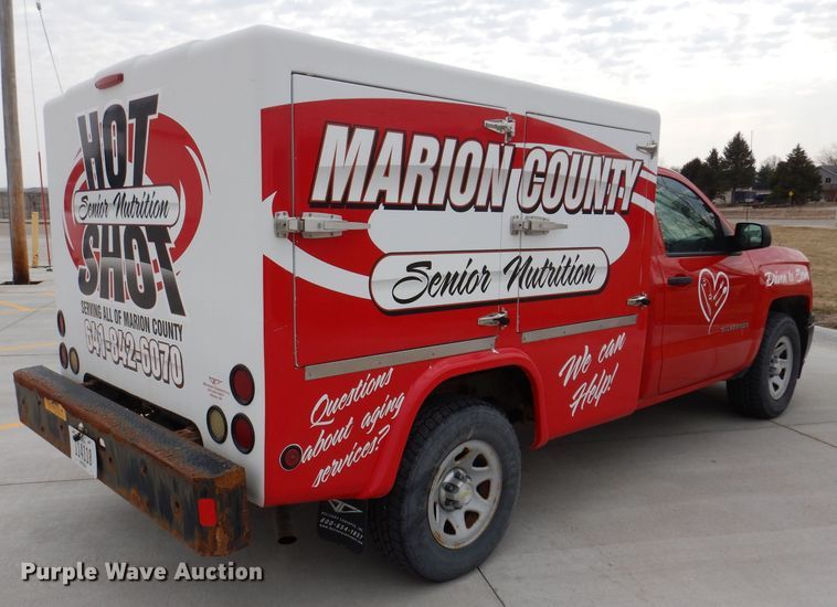 image for item MO9595 2015 Chevrolet Silverado 1500  delivery bed pickup truck