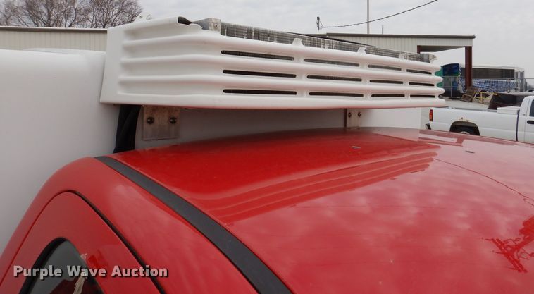 image for item MO9595 2015 Chevrolet Silverado 1500  delivery bed pickup truck