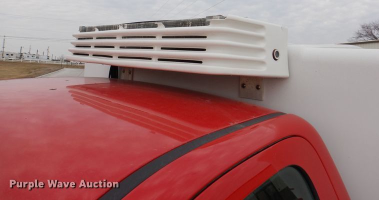 image for item MO9595 2015 Chevrolet Silverado 1500  delivery bed pickup truck