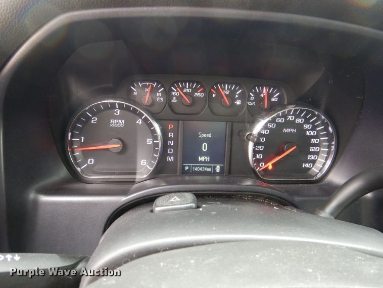 image for item MO9595 2015 Chevrolet Silverado 1500  delivery bed pickup truck